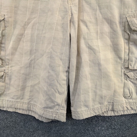 Lee Dungarees Men's Cargo Shorts Tan Size 38 100% Cotton Pockets Check Pattern - Picture 7 of 11